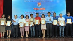 Tuyên dương 10 “cây bút xanh” năm 2017
