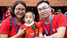 Đoàn Trí thức trẻ Việt Nam toàn cầu 2019 xuất hiện thành viên... nằm xe nôi