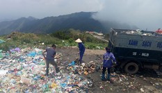 Khu du lịch Mẫu Sơn ngập rác sau kỳ nghỉ lễ