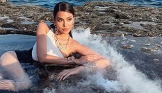 Hoa khôi Lan Khuê khoe thân hình nóng bỏng với bikini dù đang mang bầu
