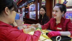 Giá vàng lao dốc sau ngày Thần tài Giá vàng lao dốc sau ngày Thần tài