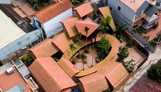 Ngôi nhà như ruộng mấp mô đạt giải vàng kiến trúc Việt Nam