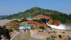 Khẩn trường tìm kiếm học sinh mất tích trên hồ thủy điện