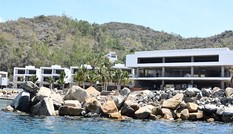 Dự án du lịch Hồ Tiên ngang nhiên đổ đá lấn vịnh Nha Trang