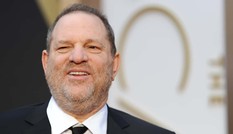 Sao Hollywood hân hoan vì nhà sản xuất dâm ô Weinstein bị đuổi