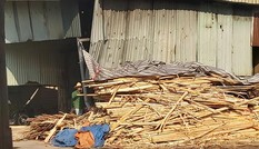 Chính quyền xã dối cấp trên, bảo kê nhà máy tạo dải mây đen lạ?