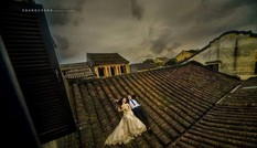 Chụp ảnh phản cảm trên mái nhà cổ Hội An: Bị xử lý như thế nào?