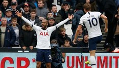 West Ham 2-3 Tottenham: Mourinho mở hàng may mắn