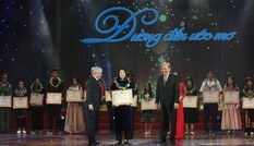 Ba cô gái người dân tộc thiểu số có thành tích học tập 'khủng' nhất