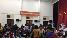 Phụ huynh phát hoảng đưa con đi xét nghiệm sán: Ai giám sát bữa ăn của trẻ? Phụ huynh phát hoảng đưa con đi xét nghiệm sán: Ai giám sát bữa ăn của trẻ?