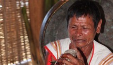 Lạ kỳ 'đá đẻ' ở làng Le