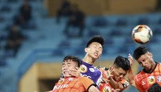 HLV Park Hang Seo lại đau đầu vì Văn Hậu xuất ngoại?