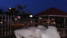 Di dời tượng phụ nữ lõa thể khỏi khu vực gần Miếu Bà Chúa Xứ