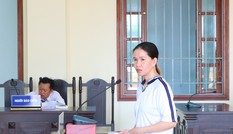 Người đàn bà trộm ma túy đem về bán lẻ