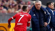 Hé lộ nhóm cầu thủ 'bẻ ghế' HLV Ancelotti ở Bayern
