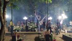 Cuối năm đổ xô đi Côn Đảo viếng Mộ cô Sáu linh thiêng