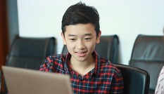 Mọi thành tích đạt được đều là do yêu thích và rèn luyện mà có Mọi thành tích đạt được đều là do yêu thích và rèn luyện mà có 
