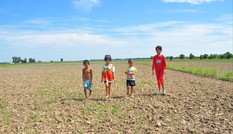 Miền Tây kiệt lũ
