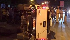 Hé lộ chủ nhân chiếc xe bán tải nghi cố ý đâm văng 2 người dừng đèn đỏ