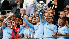 M.U hưởng lợi lớn từ việc Man City hoàn tất ‘cú ăn 3’