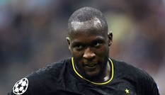 Lukaku suýt tẩn nhau với đồng đội mới ở Inter Milan