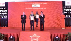 Vietnam Airlines lọt top 10 doanh nghiệp xuất sắc nhất Việt Nam Vietnam Airlines lọt top 10 doanh nghiệp xuất sắc nhất Việt Nam