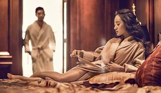 Đau lòng phát hiện vợ ngoại tình cùng lúc với hai người đàn ông