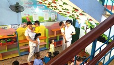 Tận thấy nơi cô giáo “kể khổ” với Chủ tịch tỉnh việc học dưới gầm cầu thang