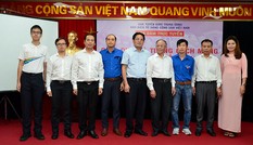 Giáo dục lý tưởng cho giới trẻ bằng hành động, việc làm cụ thể