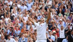 Federer nói gì sau hạ Nadal ở 'Siêu kinh điển' Wimbledon?