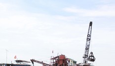 Cung cấp thông tin cho báo chí để giám sát việc nạo vét luồng lạch