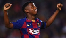 'Thần đồng' Barcelona xô đổ kỷ lục tại Champions League?