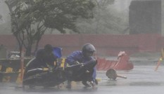 Bão Thần Sấm tấn công Philippines, 10 người chết