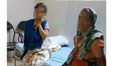 Nữ sinh mang bầu vì bị hiếp dâm ngay trong lớp học