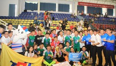 Cận cảnh sinh viên đại học Tôn Đức Thắng vô địch giải Futsal