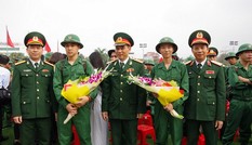 3.200 thanh niên quê Bác lên đường tòng quân 3.200 thanh niên quê Bác lên đường tòng quân