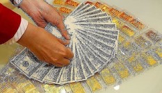 USD tiếp tục tăng, giá vàng lao dốc USD tiếp tục tăng, giá vàng lao dốc