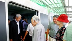 Tin nóng 24H: Người dân tham quan đoàn tàu đường sắt Cát Linh - Hà Đông