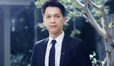 Chị gái Chủ tịch ACB thoái hết cổ phần, giá cổ phiếu bứt tốc