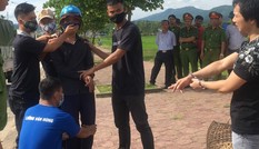 Vì Văn Toán rơi lệ khi 'diễn' lại phút sai nhóm nghiện giết nữ sinh Điện Biên?