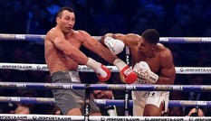 'Tiến sĩ búa thép' Klitschko bất ngờ giã từ võ đài