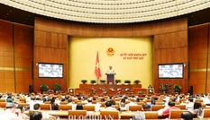 Quốc hội thảo luận về kinh tế xã hội