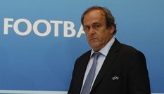 Cựu Chủ tịch UEFA Michel Platini bị cảnh sát Pháp bắt giữ