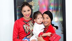Ca sĩ Hồng Nhung, Đoan Trang diện áo dài đọ dáng cùng mỹ nhân Việt