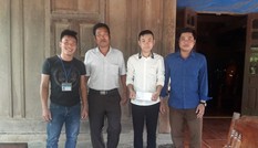 Bản tin 8H: Nam sinh lao mình xuống dòng lũ chảy xiết cứu sống 2 người