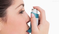 Khám và phát thuốc miễn phí cho bệnh nhân hen phế quản
