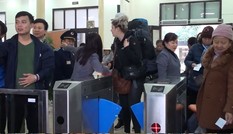Ga Sài Gòn, Hà Nội kiểm soát vé tàu bằng cổng tự động