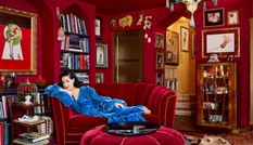 Cận cảnh biệt thự có một không hai của vũ nữ thoát y Dita Von Teese