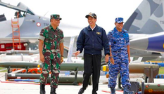 Tàu Trung Quốc không chịu rút, Indonesia điều 4 máy bay chiến đấu ra hiện trường