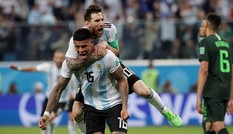 Croatia quá mạnh, Argentina 'từ cõi chết trở về'